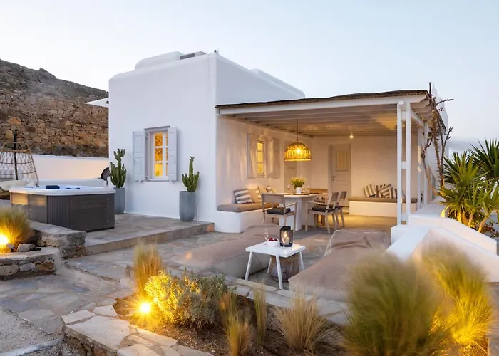 Sunny Roselani Mykonos Town